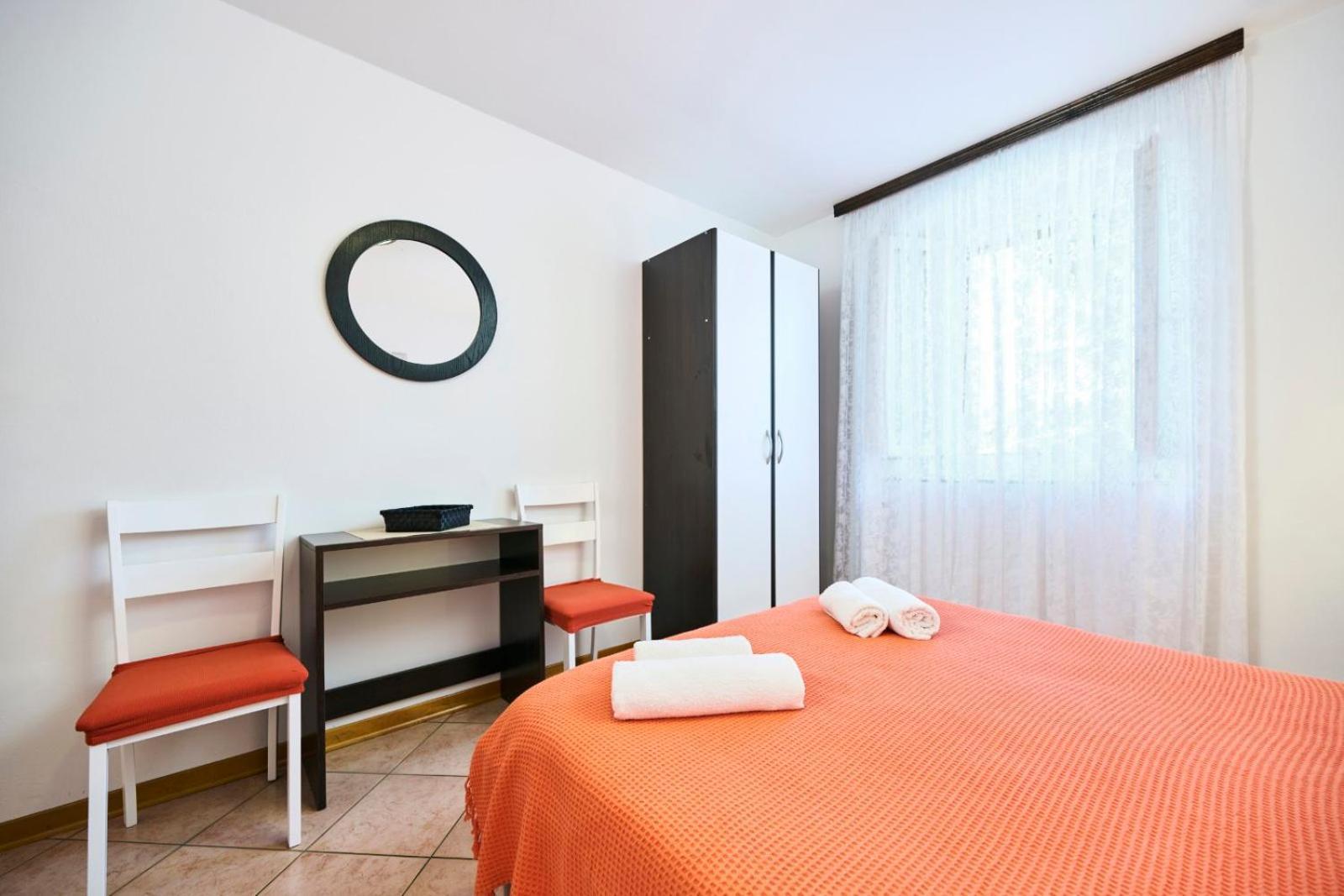 Apartman Ema Novigrad Istria Exterior foto